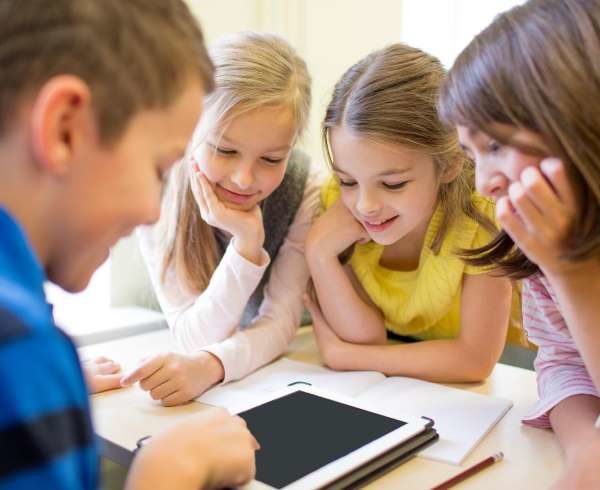 5 conseils pour protéger la vue des enfants